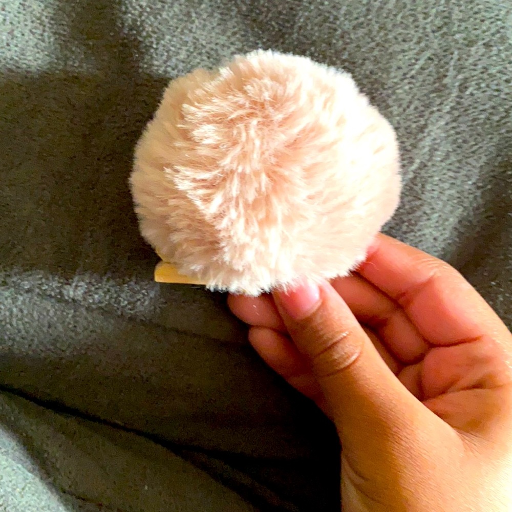 Pom Pom book mark